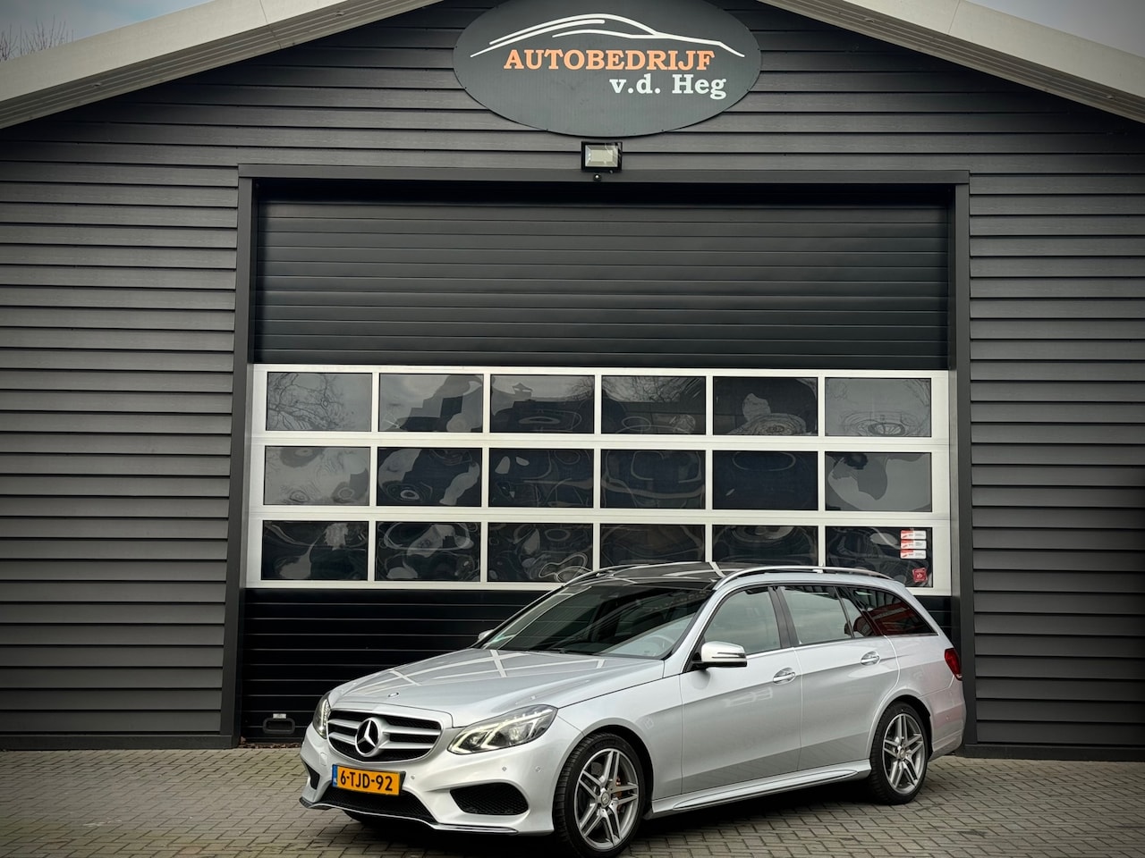 Mercedes-Benz E-klasse Estate - 350 CGI Edition Sport AMG 4-Matic 350 CGI Edition Sport AMG 4-Matic BOMVOL! - AutoWereld.nl