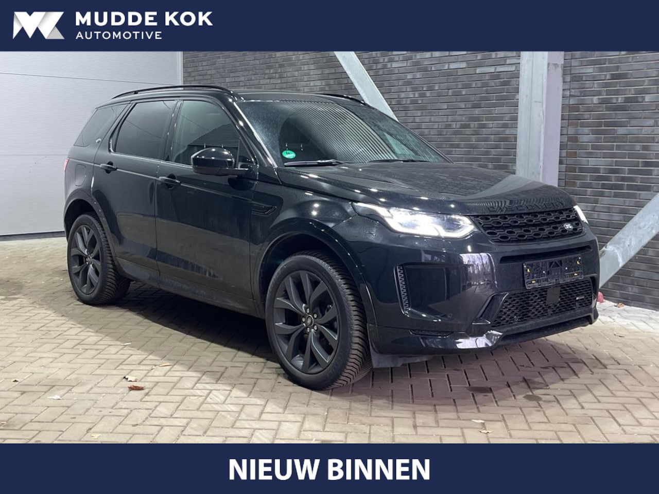 Land Rover Discovery Sport - P300e PHEV Dynamic SE | Panoramadak | ACC | Stoel+Stuurverwarming | Trekhaak | 360° Camera - AutoWereld.nl