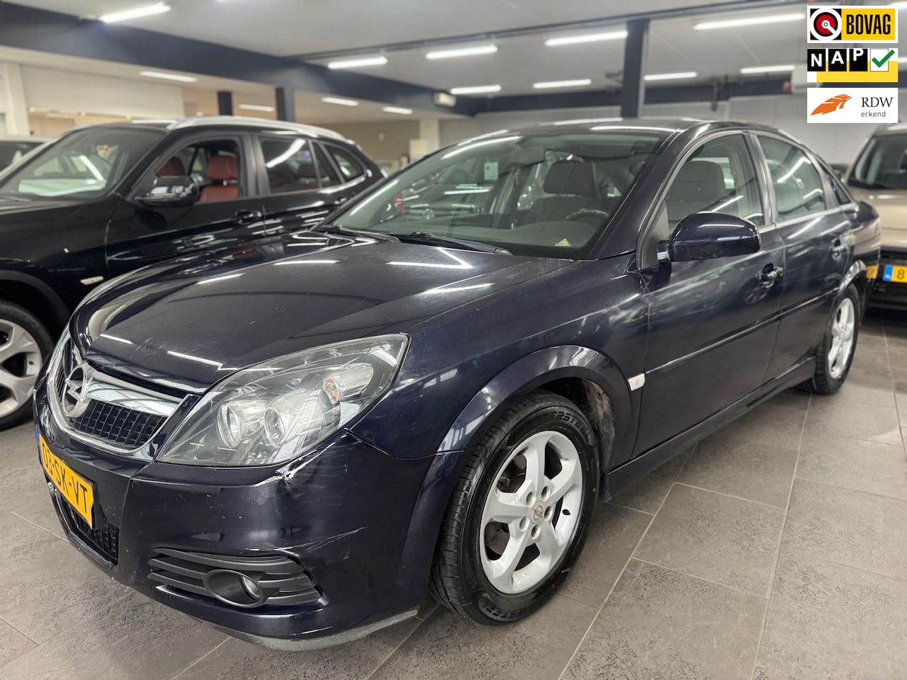 Opel Vectra GTS - 1.8-16V Business clima cruise controle elektrische pakket lm-velgen trekhaak - AutoWereld.nl