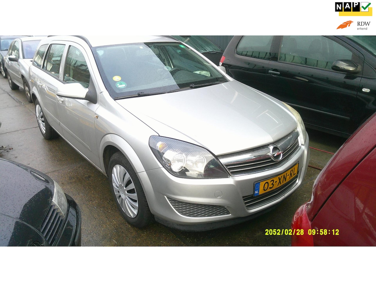 Opel Astra Wagon - 1.8 Business autom st bekr airco elek pak nap - AutoWereld.nl