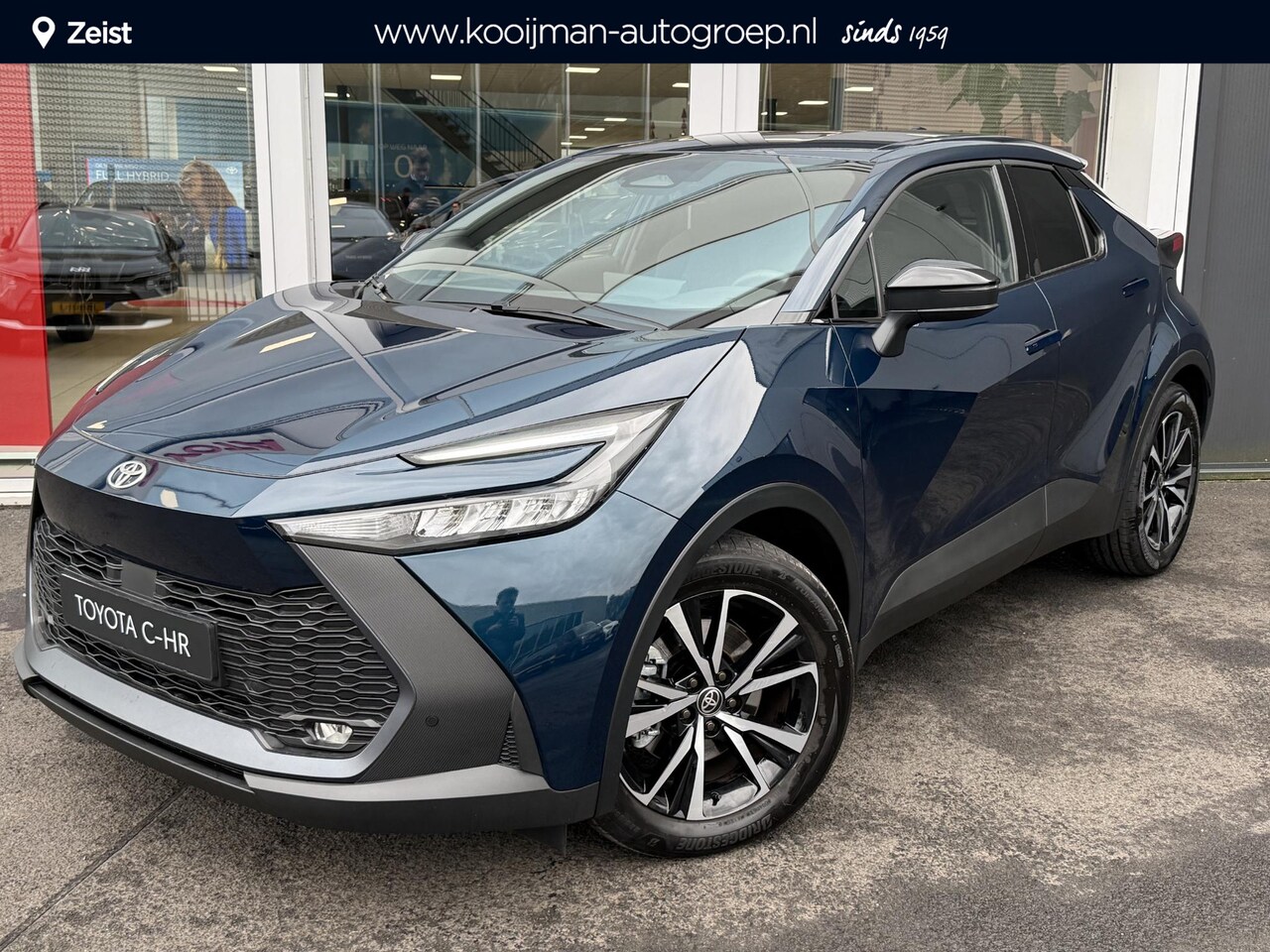 Toyota C-HR - 2.0 Plug-in Hybrid 220 Dynamic | Virtual Cockpit | LM Velgen | PHEV - AutoWereld.nl