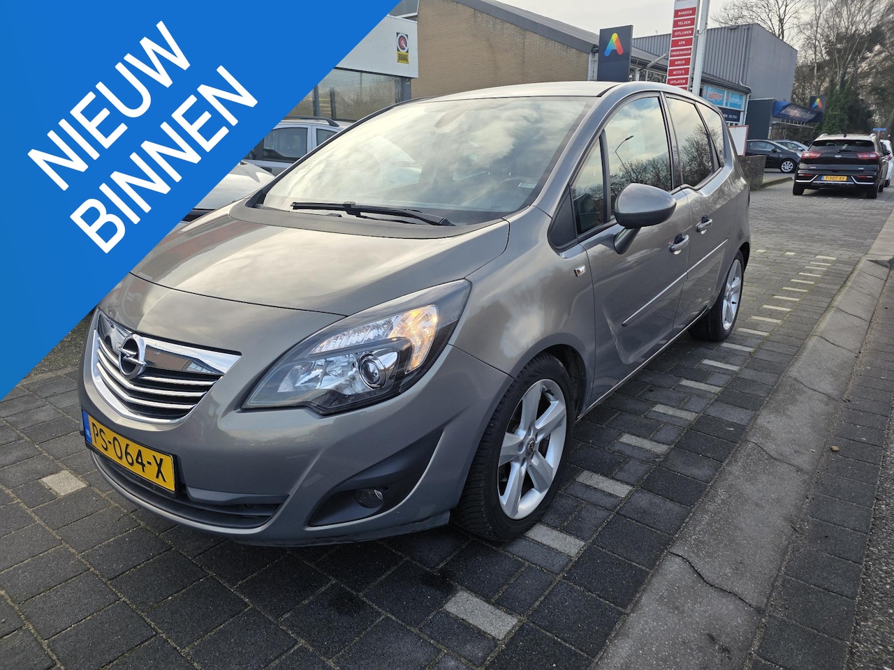 Opel Meriva - 1.4 Turbo Edition 5 deurs, airco, stoel en stuurverwarming, sportvelgen, cruise control, e - AutoWereld.nl