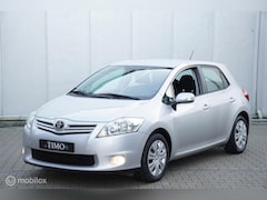 Toyota Auris - 1.6 Aspiration|5-Deurs|6 Versnellingen