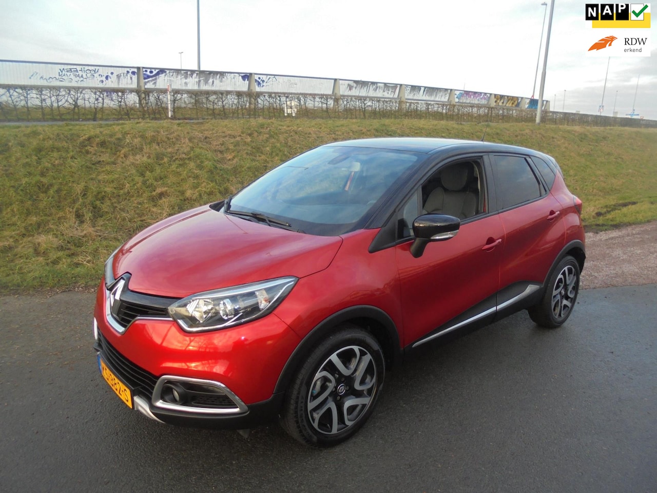 Renault Captur - Renault Captur 1.2 Benzine Automaat airco navigatie trekhaak Leer 50.000km - AutoWereld.nl
