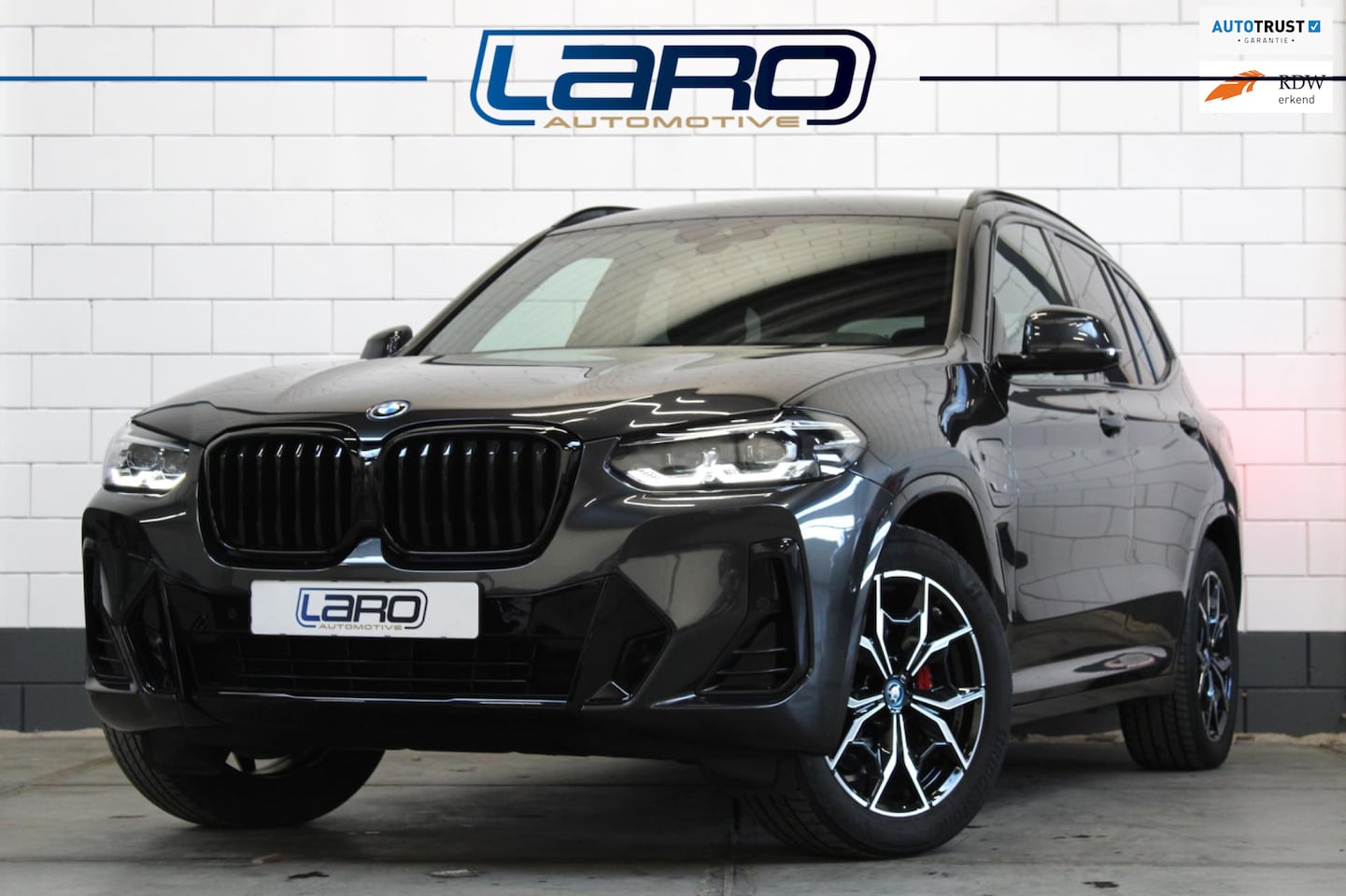 BMW X3 - XDrive30e High Executive M Sport | Leer Shadow HuD HIFI Cam Keyless Sfeer BTW - AutoWereld.nl
