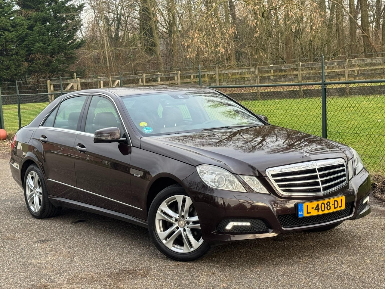Mercedes-Benz E-klasse - 350 CGI Avantgarde /Automaat/Navi/Cruise/Airco/ - AutoWereld.nl