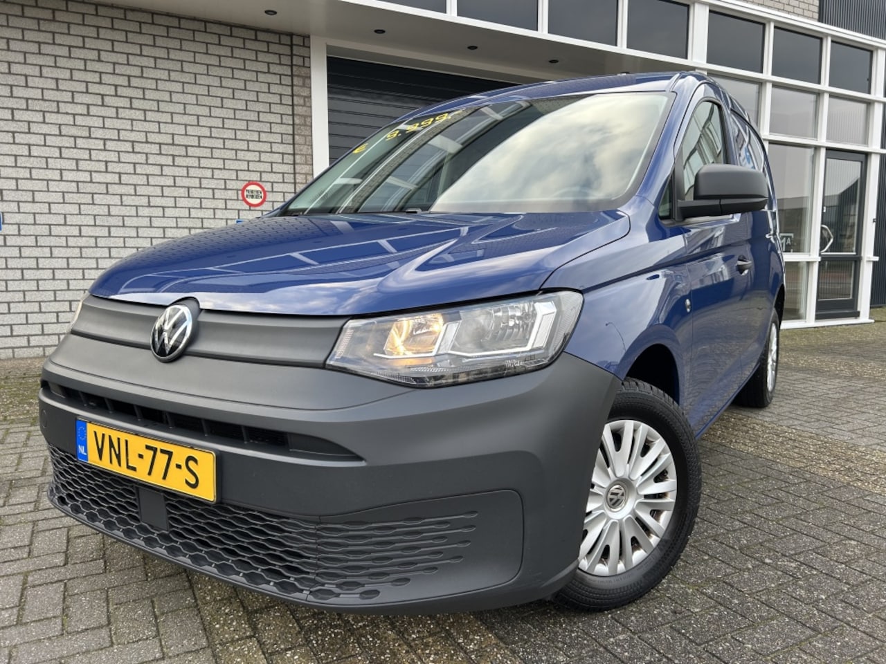 Volkswagen Caddy Cargo - 2.0 TDI Clima*Cruise C Groot Navi TOPSTAAT! - AutoWereld.nl