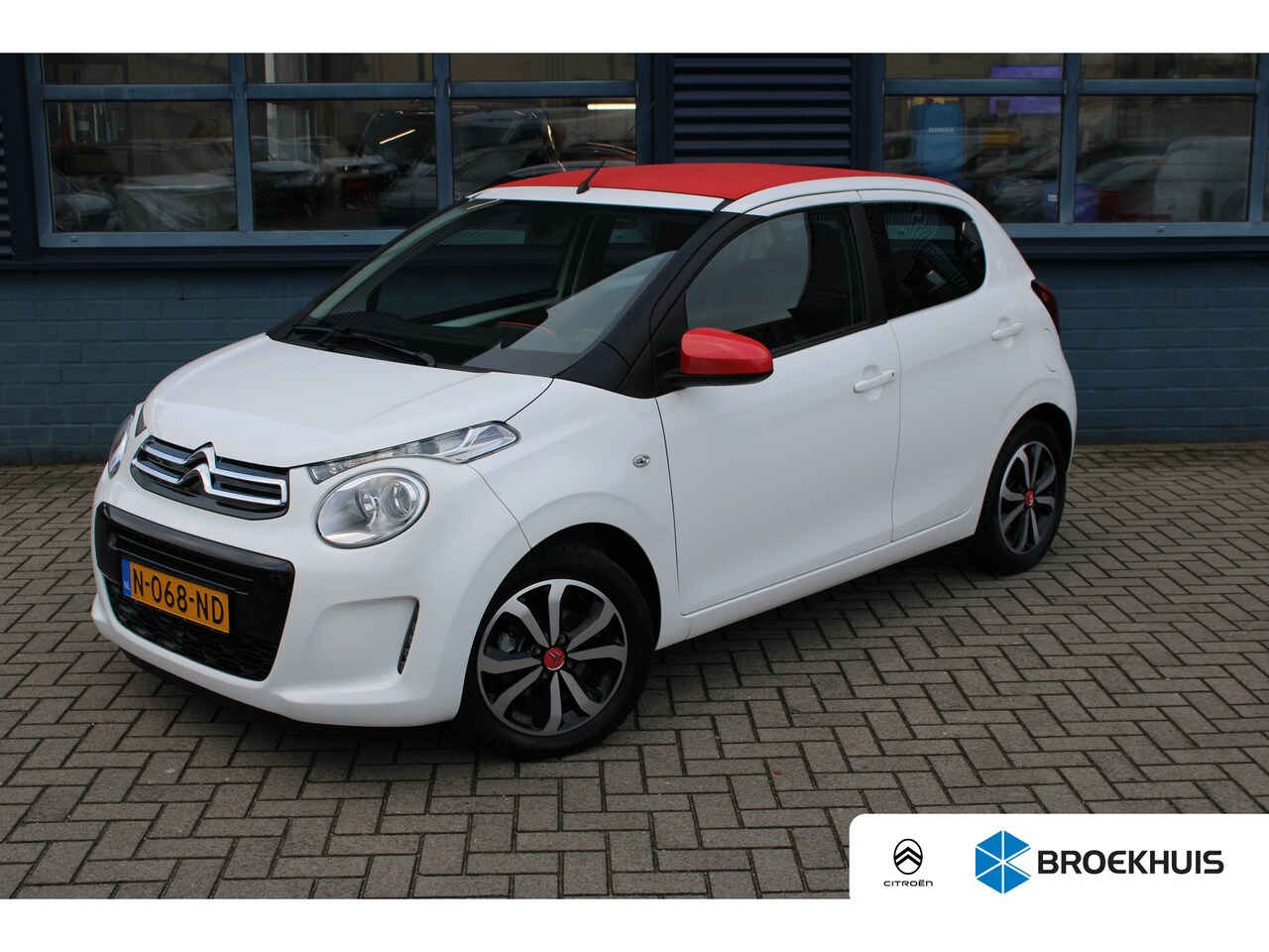 Citroën C1 - 1.0 VTi Airscape Shine | Achterbankleuning gedeeld/klapbaar | Achteruitrijcamera | Afstand - AutoWereld.nl