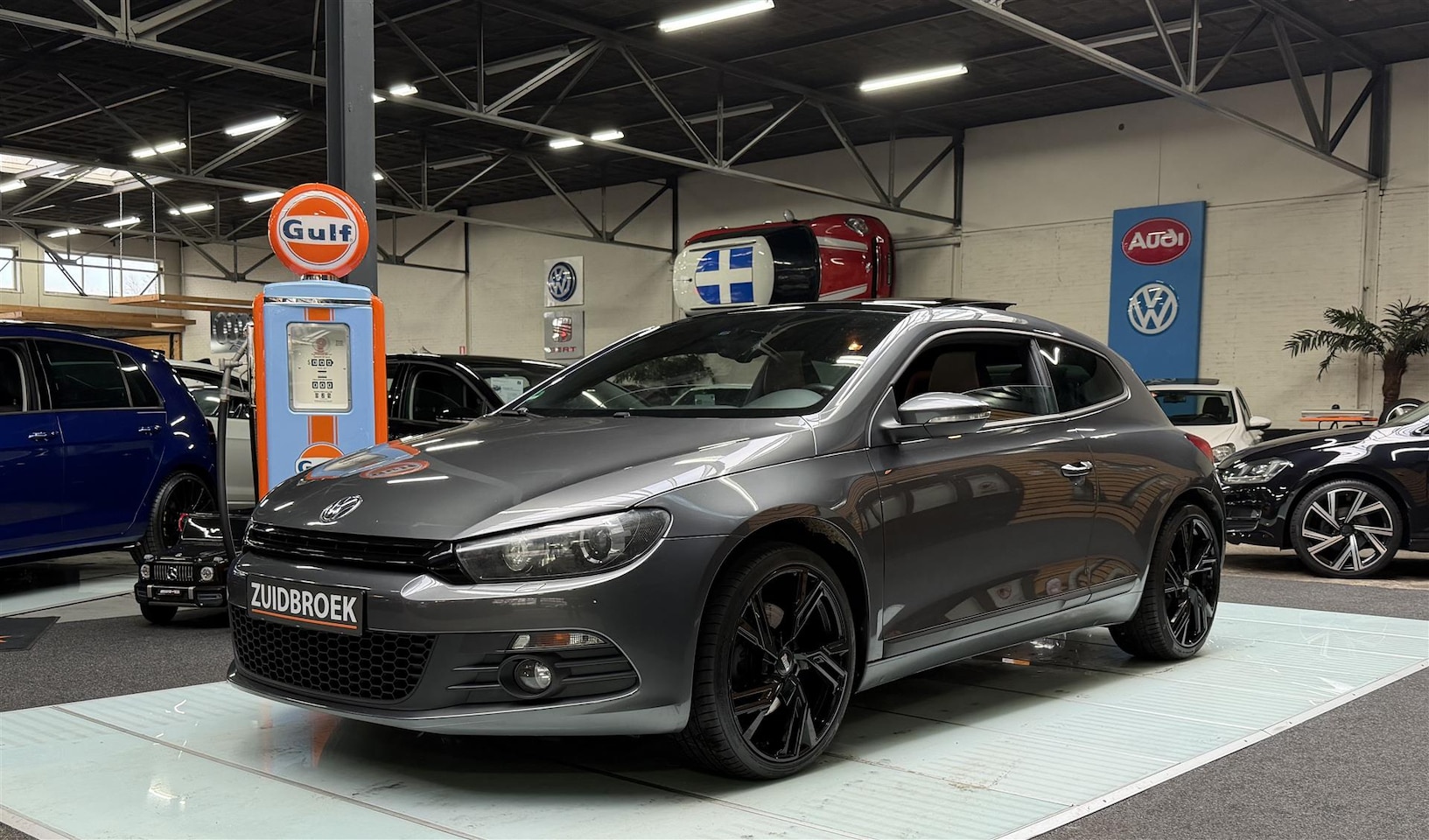 Volkswagen Scirocco - 2.0 TSI Dak! Leer! Dynaudio! Cruise! Navi! Clima! - AutoWereld.nl