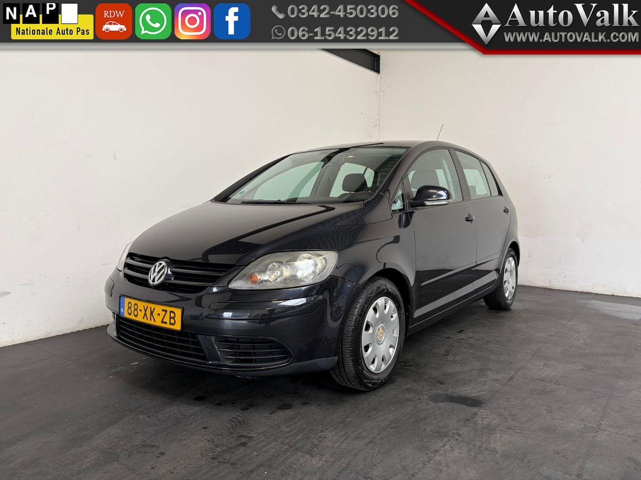 Volkswagen Golf Plus - 1.6 Optive 3 1.6 Optive 3 - AutoWereld.nl