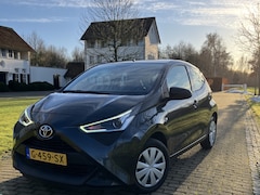 Toyota Aygo - 1.0 VVT-i x-fun