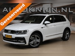 Volkswagen Tiguan - 1.5 TSI Highline Business R | Pano | Camera | Trekhaak | R-Line | 100% (Dealer) onderhoude