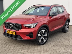 Volvo XC40 - B4 Plus Dark|HK Audio|el.bed.stoelen|ACC|Trekhaak|19"|Blis|