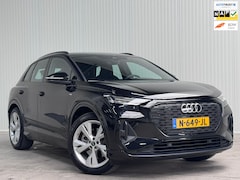Audi Q4 e-tron - 40 S-LINE Competition 77 kWh l MATRIX l CAMERA l SFEER l ADAPT.CRUISE l CARPLAYORG.NL l DE