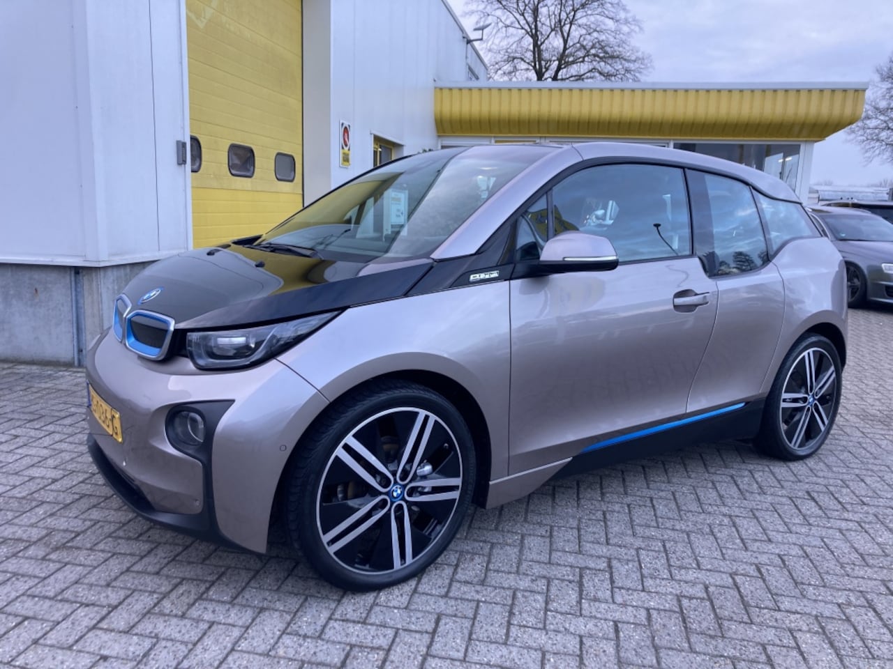 BMW i3 - i Range Extender Volleder Stoelverwarming Climatecontrol - AutoWereld.nl
