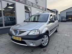 Dacia Logan MCV - 1.6 Lauréate 7p *DEALER OUNDERHOUDEN
