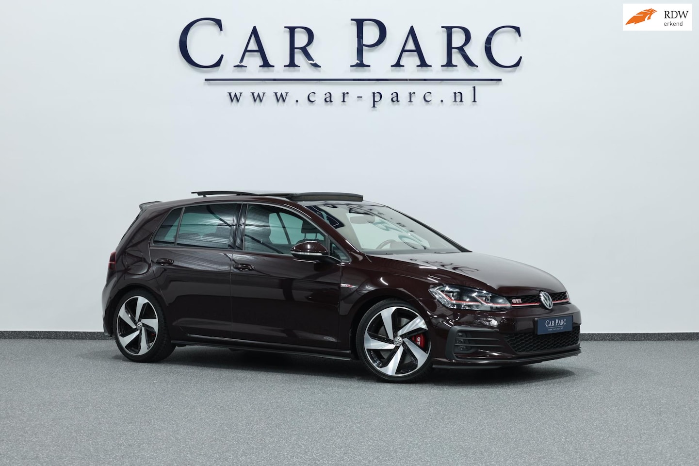 Volkswagen Golf - 2.0 TSI GTI Performance 245+PK LED/VIRTUAL/PANO/S.VERWARMING/18" LMV/CAM/ACC/ECC/12 MDN GA - AutoWereld.nl