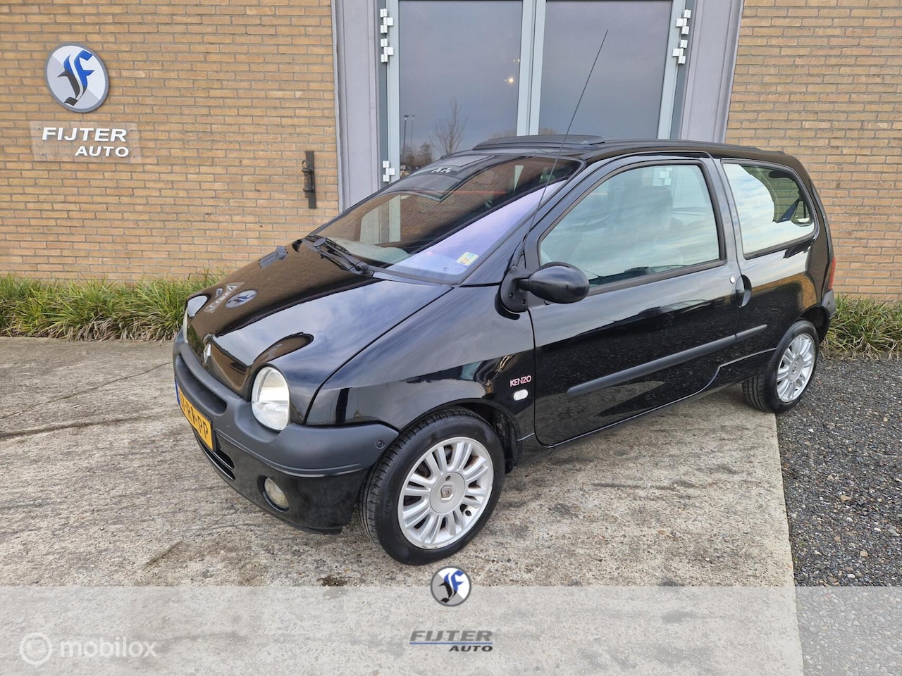 Renault Twingo - 1.2-16V Kenzo Airco Panorama - AutoWereld.nl