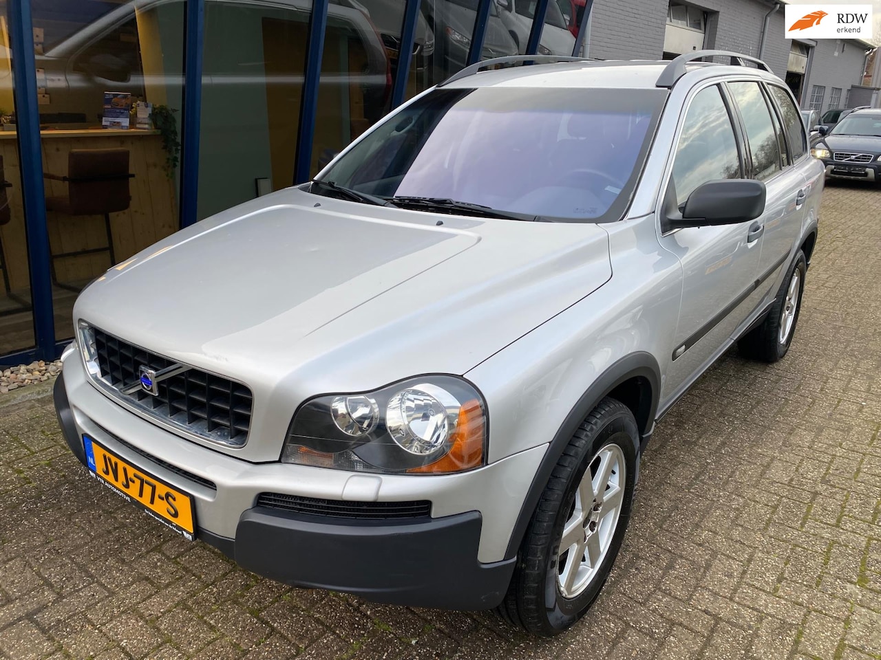 Volvo XC90 - 2.5 T Exclusive Automaat LEER / NAVI / PDC - AutoWereld.nl