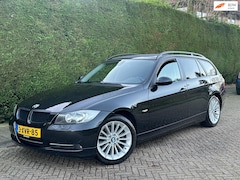 BMW 3-serie Touring - 320i /AUTOMAAT/CRUISE/PDC/LEER/RIJDTGOED/