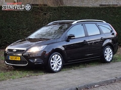 Ford Focus Wagon - 1.8 Limited met Navi en Trekhaak