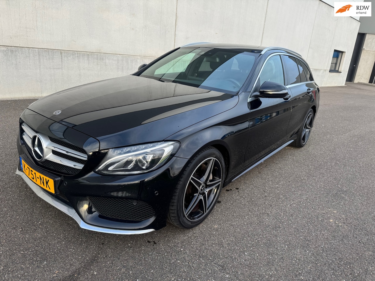 Mercedes-Benz C-klasse Estate - Sport Edition Premium Plus AMG line - AutoWereld.nl
