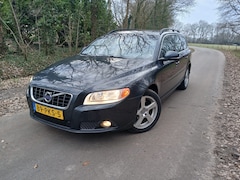 Volvo V70 - 3.0 T6 AWD Momentum | MOOIE VOLLE AUTO |
