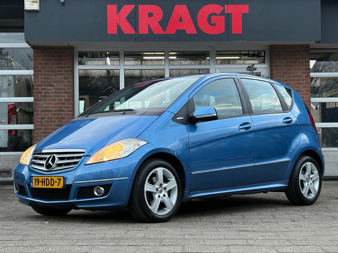 Mercedes-Benz A-klasse - Avantgarde 170 116 pk - AUTOMAAT - 5drs - lichtmetaal - climatronic - AutoWereld.nl
