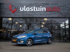Ford Fiesta - 1.5 EcoBoost ST-3 200PK , Recaro stoelen, B&O,