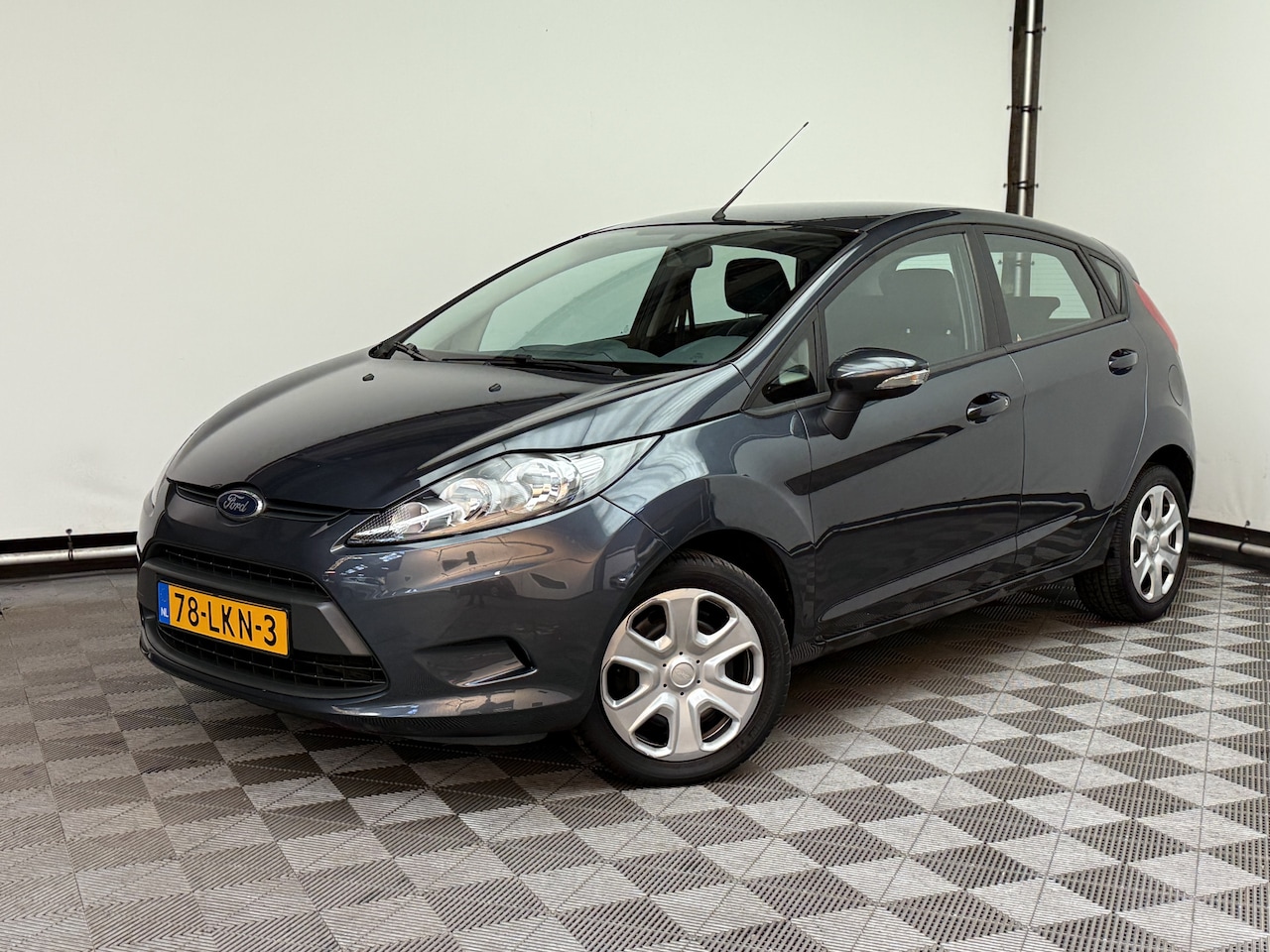 Ford Fiesta - 1.25 Limited 5-drs Airco 1e Eigenaar NL Auto - AutoWereld.nl