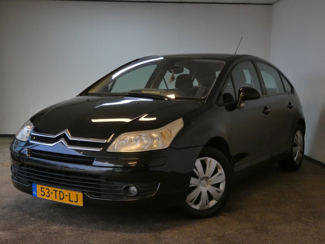 Citroën C4 - 1.6-16V L. Ambiance Nwe APK airco - AutoWereld.nl