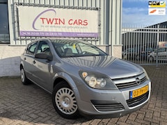 Opel Astra - 1.6 Essentia 5drs Airco