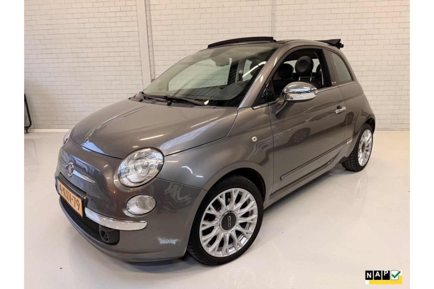 Fiat 500 C - 0.9 TwinAir Lounge | Cabrio | Leer | Clima | Xenon | NAP | - AutoWereld.nl