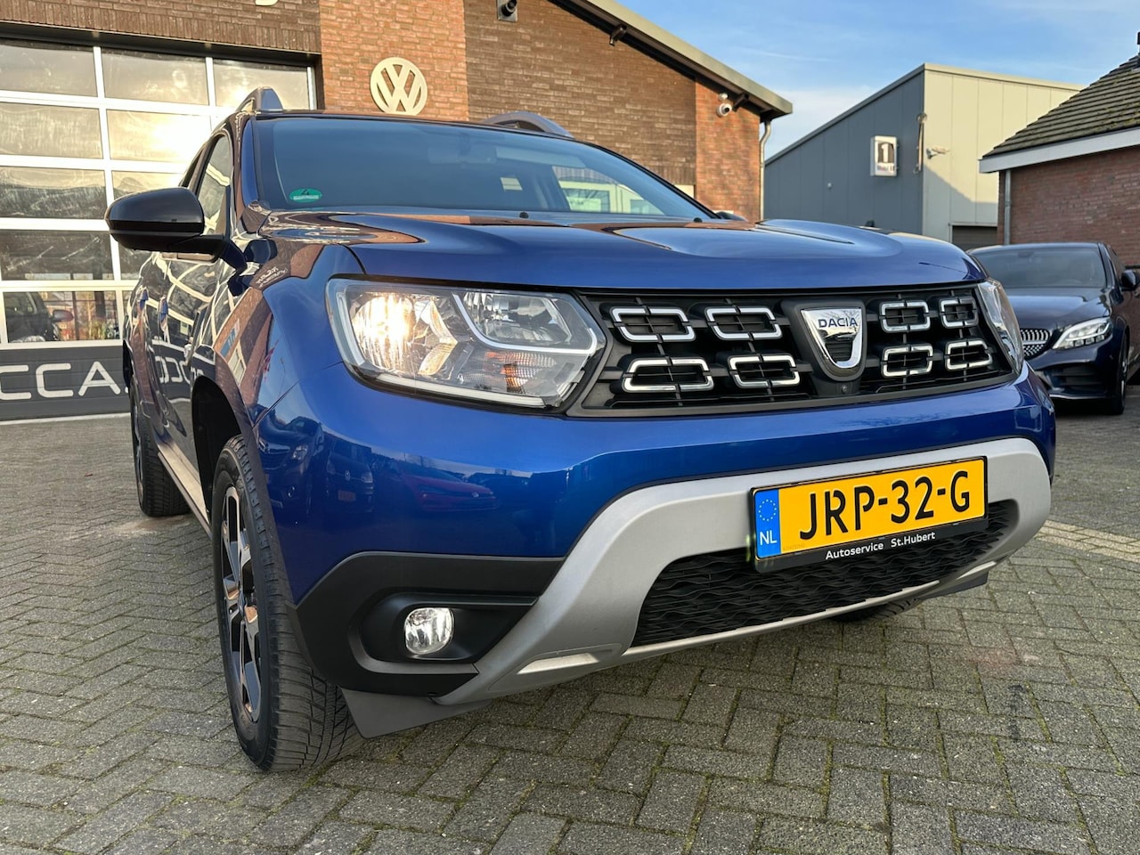 Dacia Duster - 1.3 TCe 150PK. Limitid. 15th Anniversary. alle luxe. - AutoWereld.nl