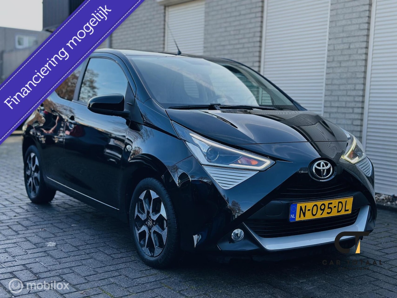 Toyota Aygo - 1.0 VVT-i x-clusiv|NAVI|CAM|CRUISE|GARANTIE - AutoWereld.nl