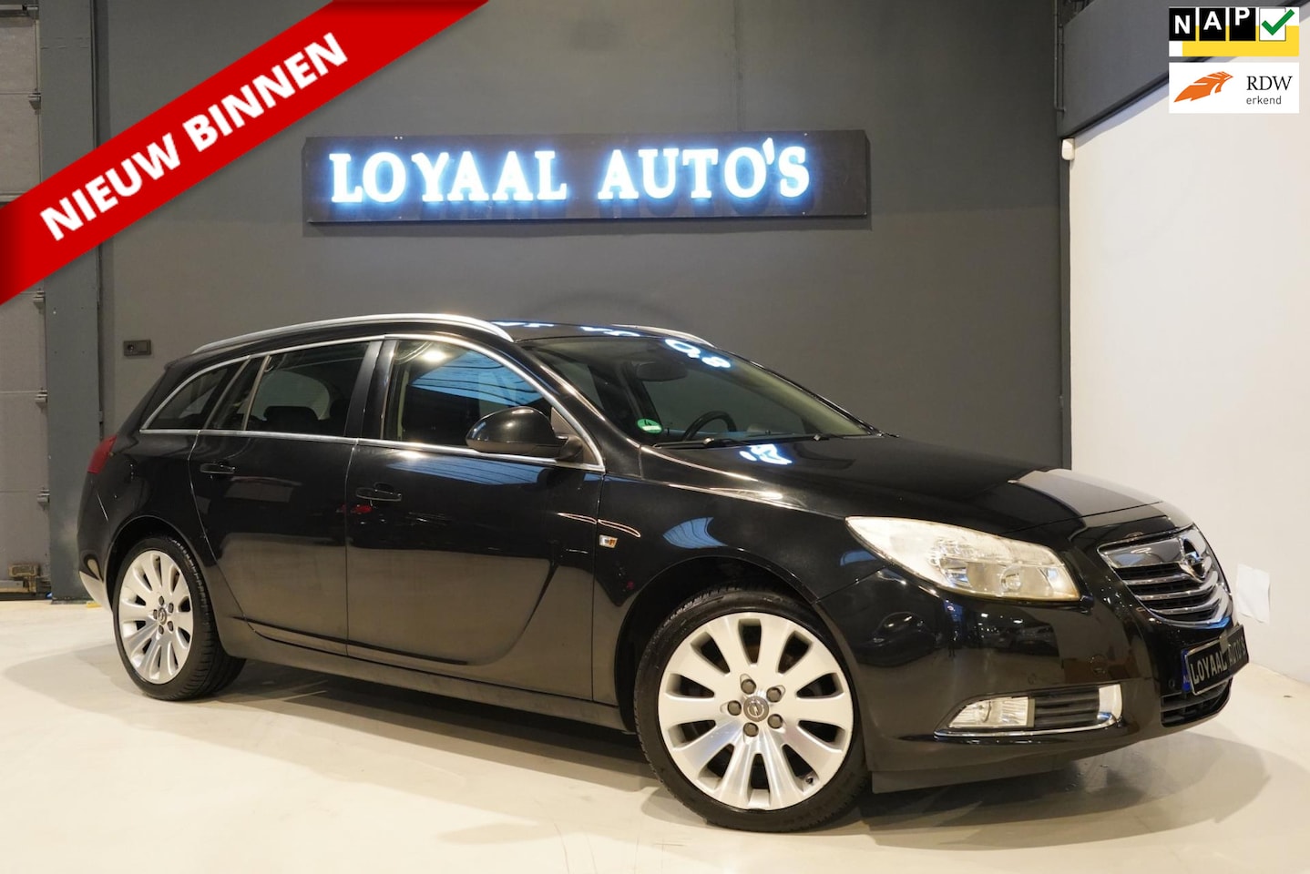 Opel Insignia Sports Tourer - 1.6 T Sport | NAVI | AIRCO | CRUISE | PDC | NAP | APK. - AutoWereld.nl