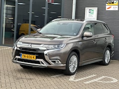 Mitsubishi Outlander - 2.4 PHEV Instyle/1STE EIGPANO-DAK/CAMERA/NL-AUTO NAP