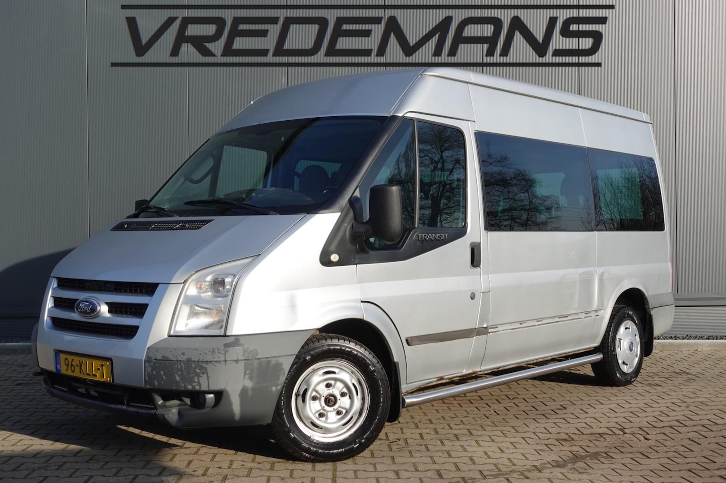 Ford Transit Kombi - 300M 2.2 TDCI HD 300M 2.2 TDCI HD 9-PERS - AutoWereld.nl