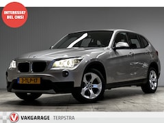 BMW X1 - sDrive20i Executive/ Automaat/ Bi-Xenon/ Trekhaak/ 17''LMV/ Clima/ Navi/ Cruise/ Bluetooth