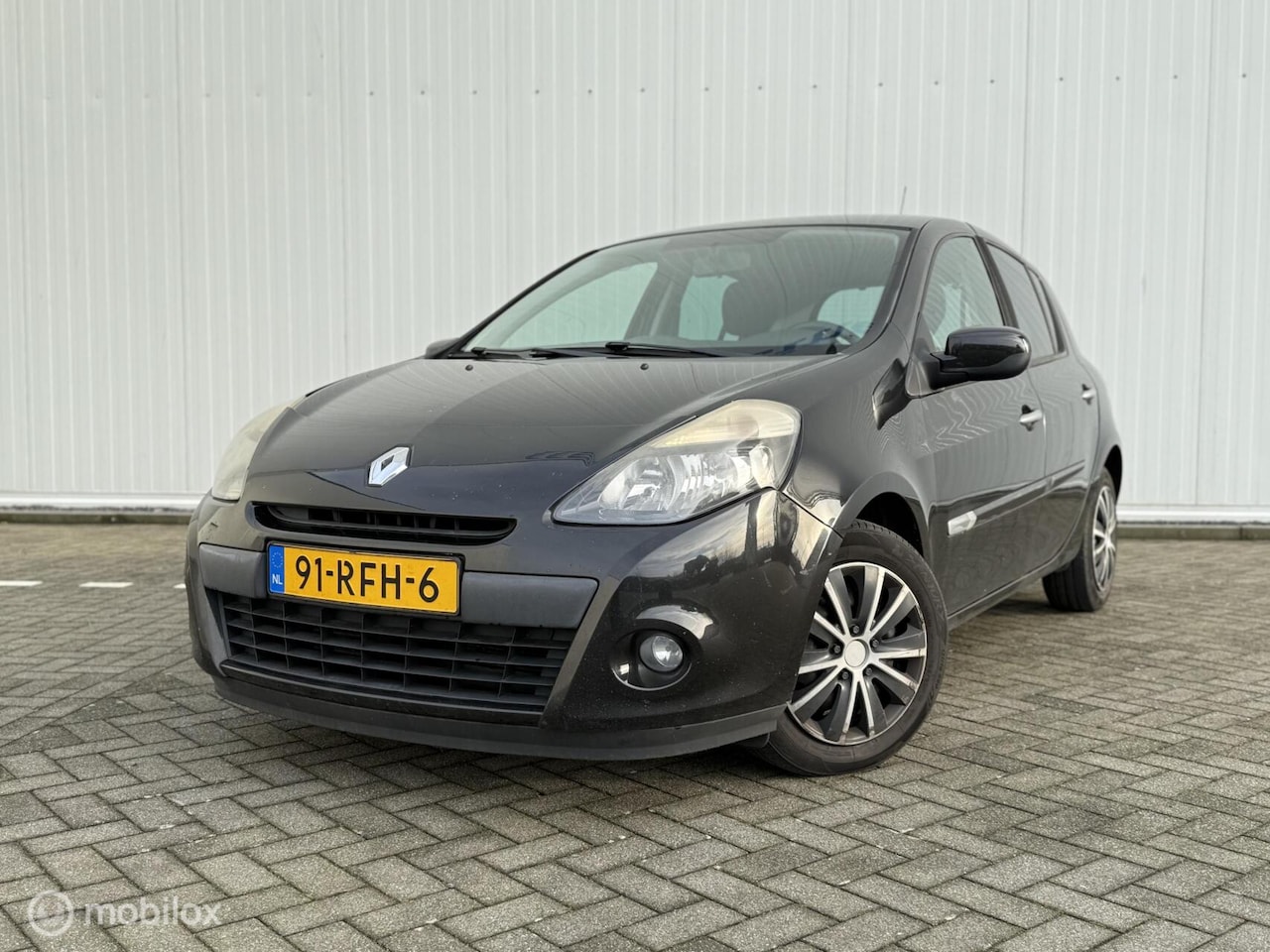 Renault Clio - 1.5 dCi Parisienne|Airco|Export|NAP|Cruise|CV - AutoWereld.nl