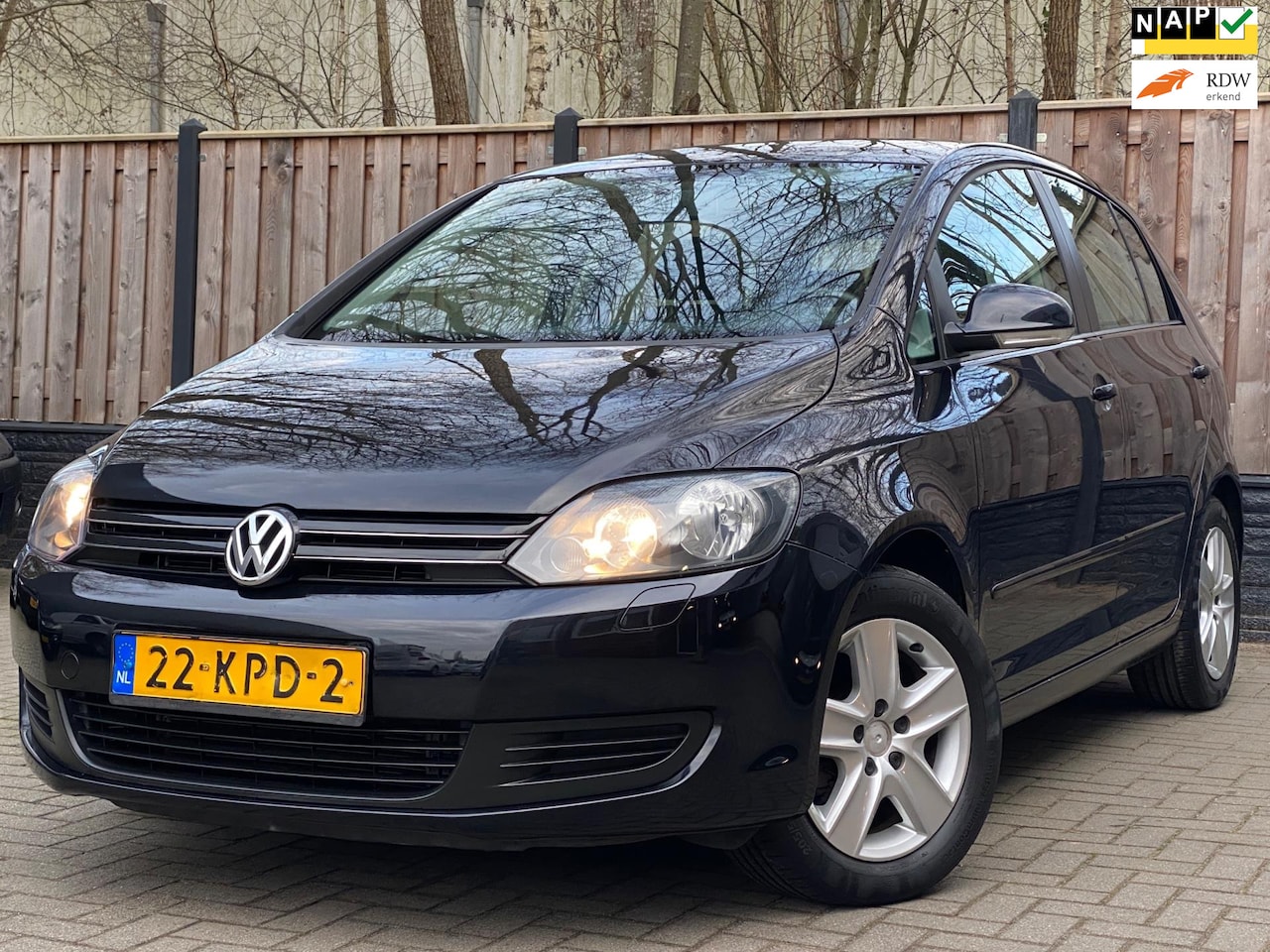 Volkswagen Golf Plus - 1.4 TSI Comfortline NL Auto I APK I AUTOMAAT I NAVI I TREKHAAK - AutoWereld.nl