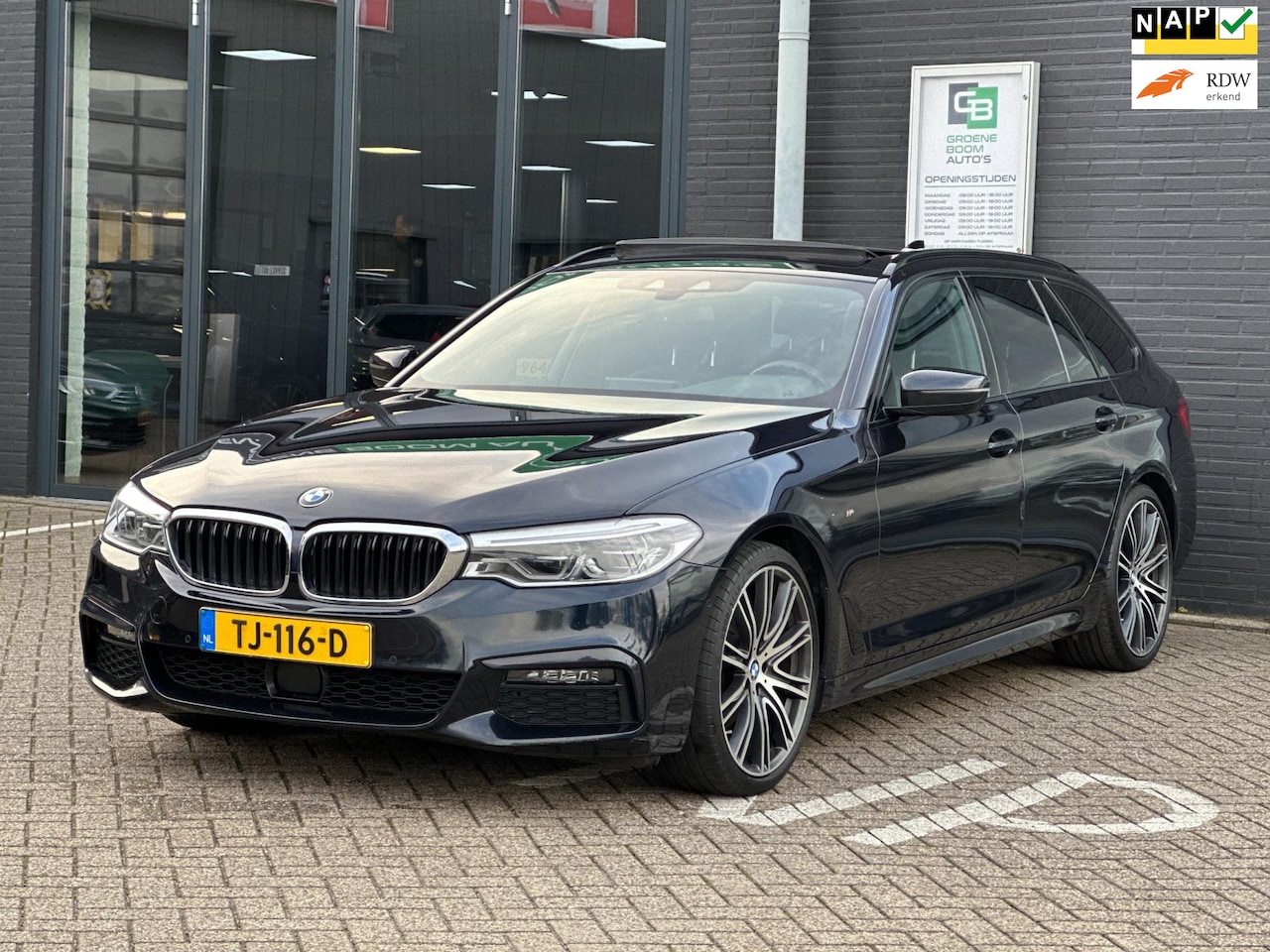 BMW 5-serie Touring - 520i Corporate Lease High Executive/PANO-DAK/LEDER/CAMERA/NAP!! - AutoWereld.nl