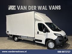 Peugeot Boxer - 2.2 BlueHDi 141pk Bakwagen Laadklep Zijdeur Euro6 Airco | Camera | Cruisecontrol | 937kg l
