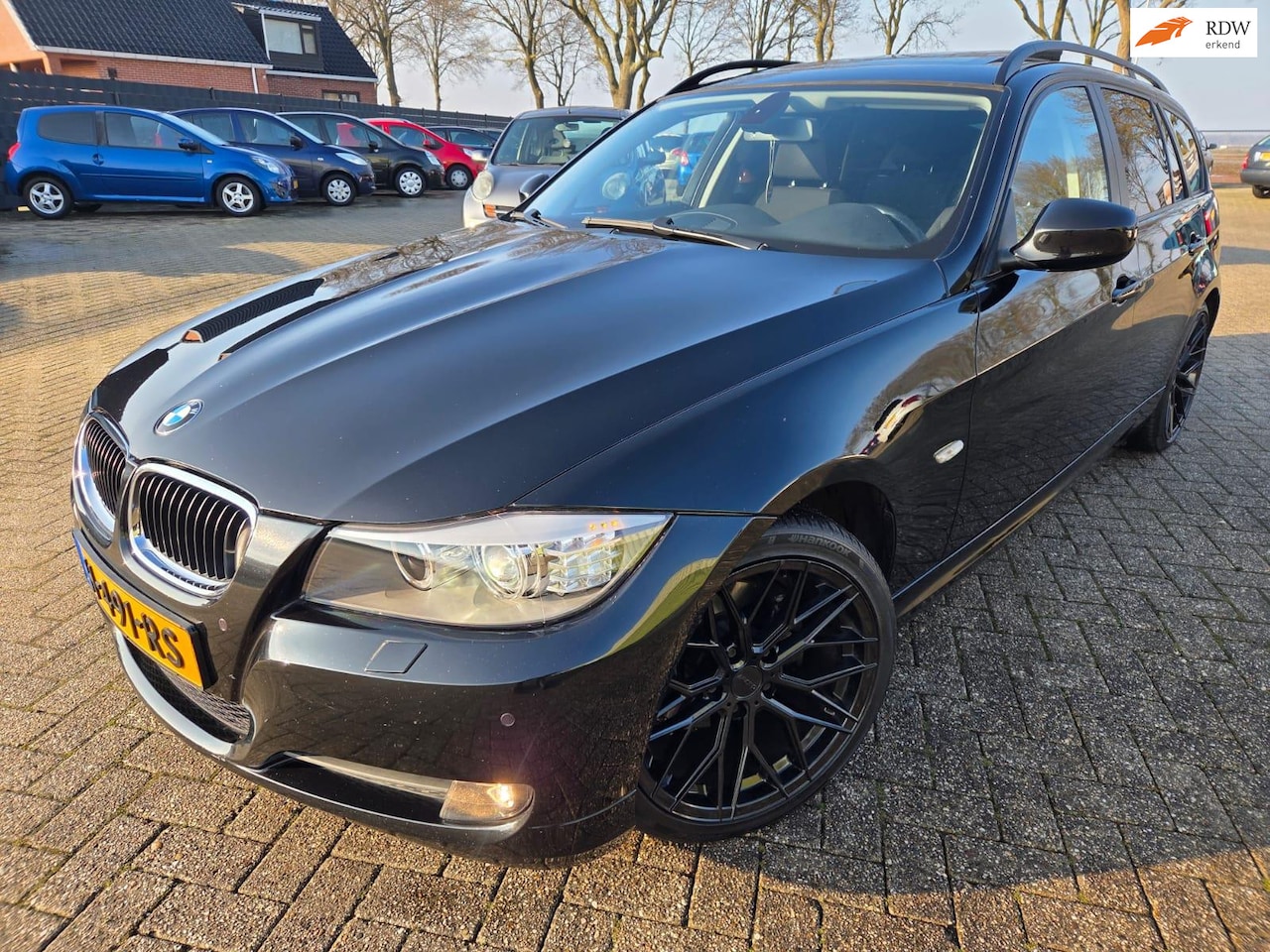 BMW 3-serie Touring - 318i 2009. Climate/Cruise/Stoelverwarming/Panorama/Trekhaak etc.. APK 01-2027 - AutoWereld.nl