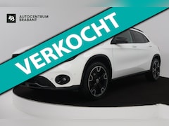 Mercedes-Benz GLA-Klasse - 200 Premium Plus (STOELVERWARMING, ACHTERUITRIJCAMERA, CRUISE CONTROL, PARKEERSENSOREN, NA