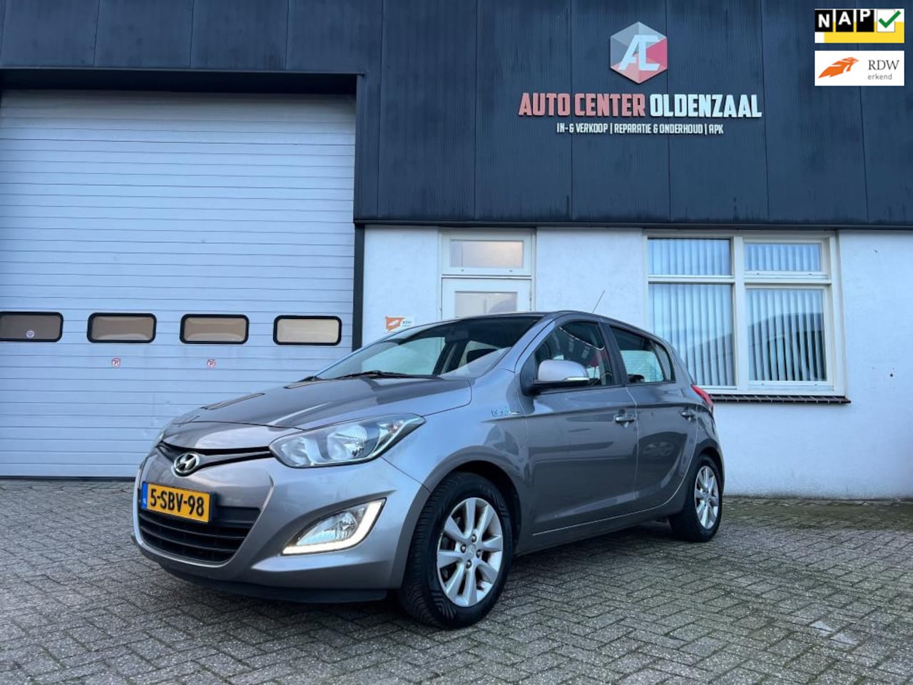 Hyundai i20 - Hyundai|Airco|5Drs 1.2i i-Deal - AutoWereld.nl