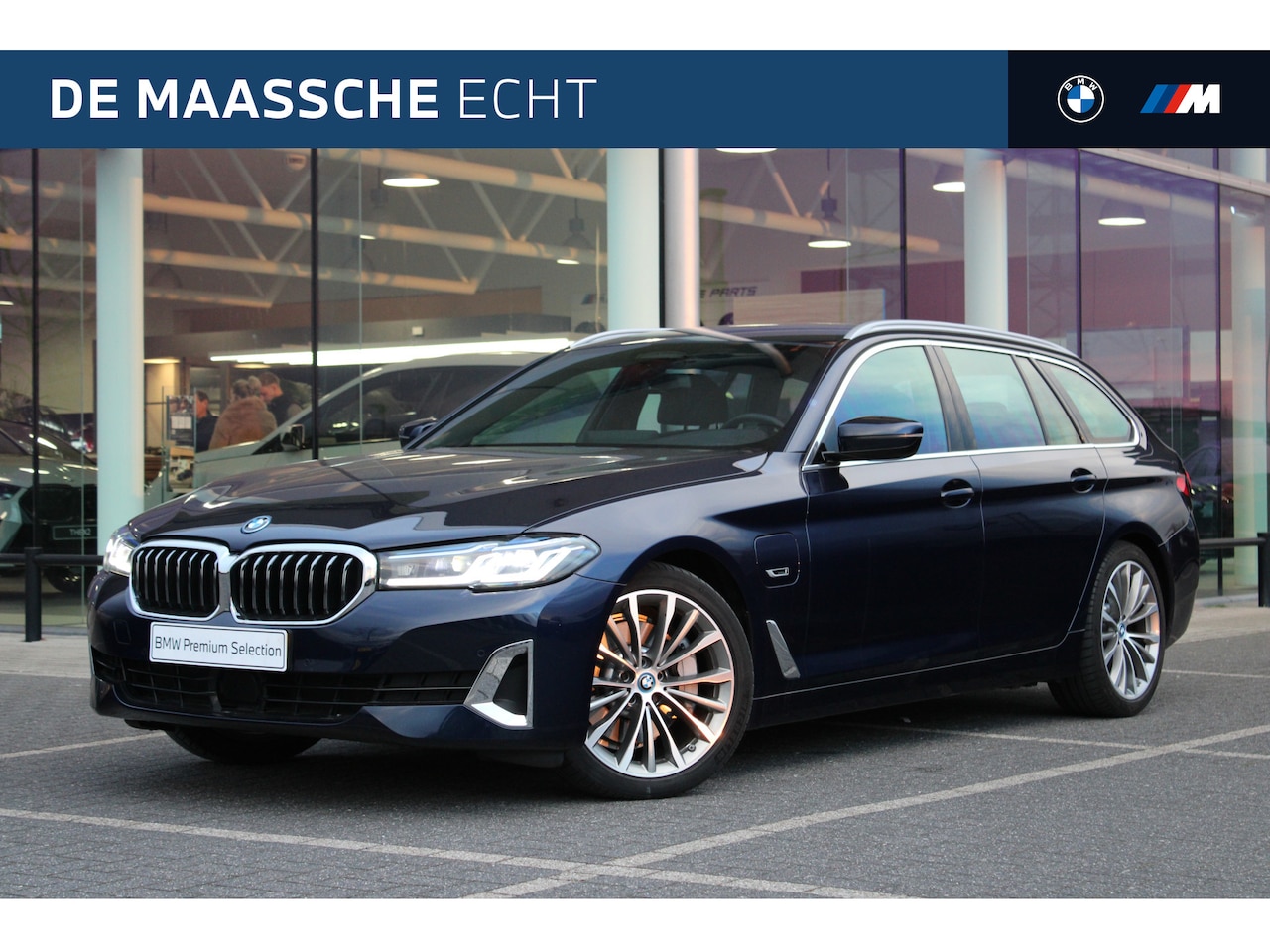 BMW 5-serie Touring - 530e xDrive High Executive Luxury Line Automaat / Trekhaak / Laserlight / Active Cruise Co - AutoWereld.nl