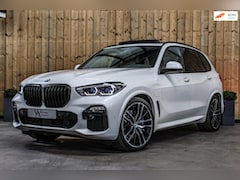 BMW X5 - XDrive45e M-Sport *Pano*B&W*Massage*Head-Up