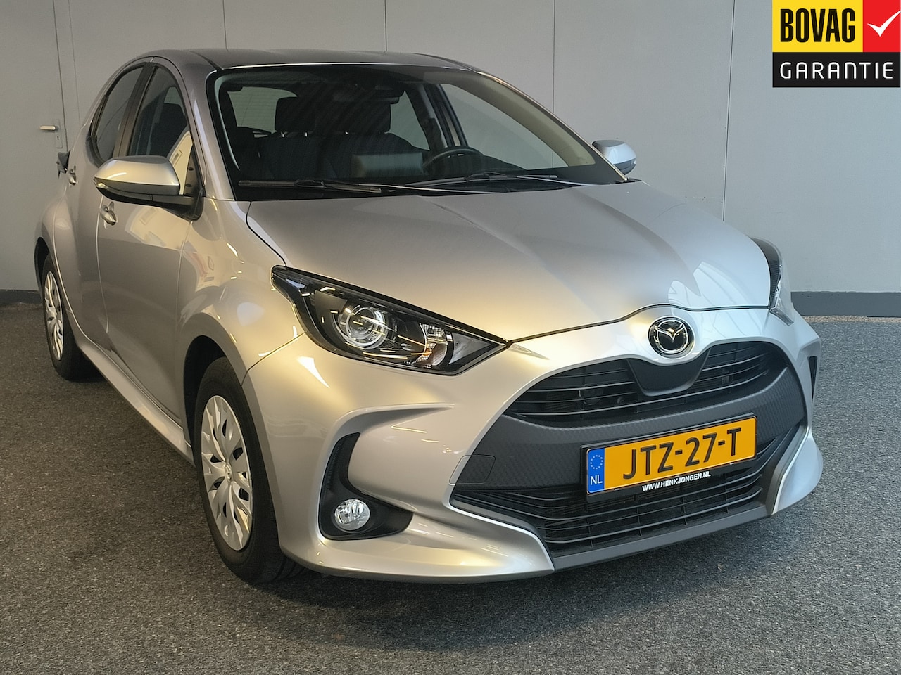 Mazda 2 Hybrid - 1.5 Prime-line uit 2024 Rijklaar + 12 maanden Bovag-garantie Henk Jongen Auto's in Helmond - AutoWereld.nl
