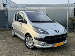 Peugeot 1007 - 1.6-16V Sporty AUT - NWE APK - Airco - PDC